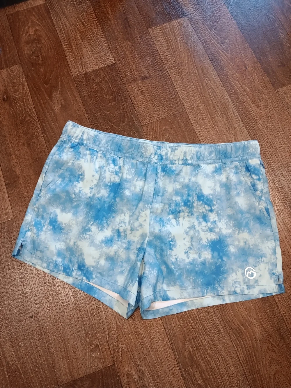 Magellan Outdoors Blue and White Tie-Dye Athletic Shorts Water Repellent Sz XL